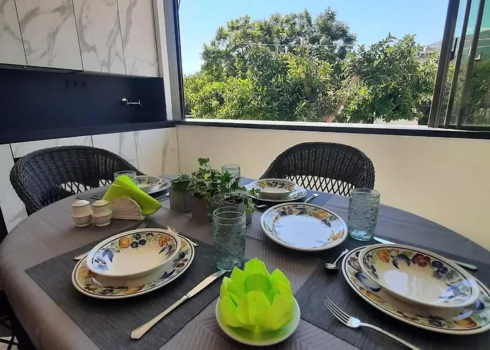 Sandy's Superior Апартаменты Epidaurus